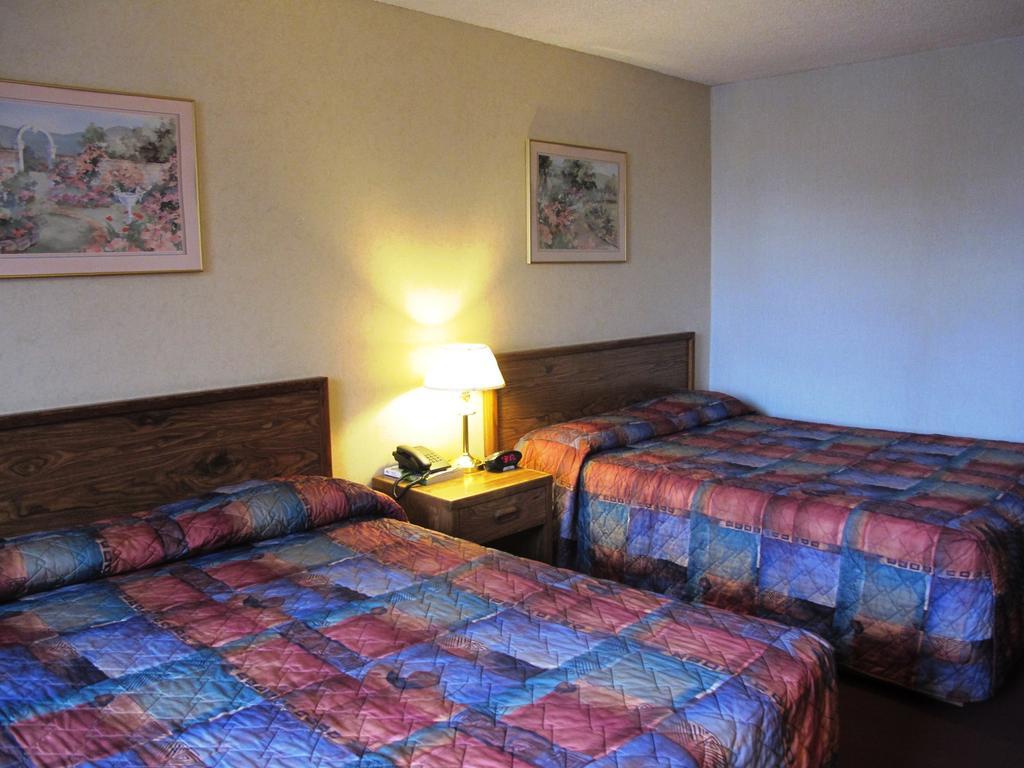 Boise Inn Garden City Bagian luar foto